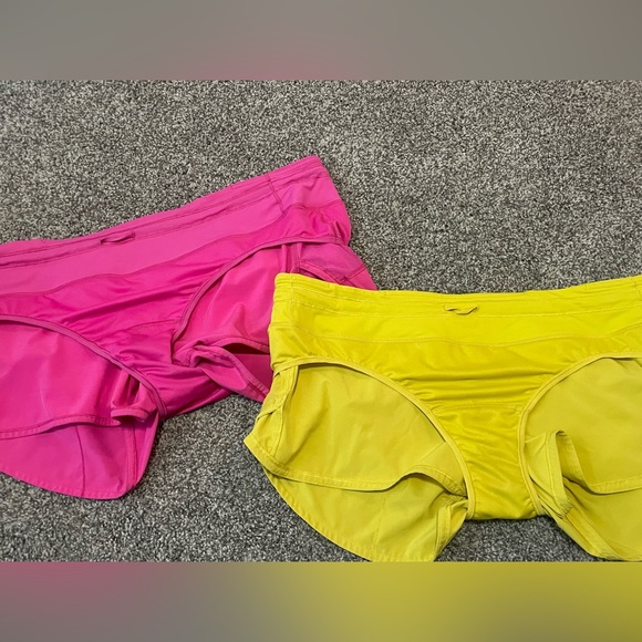 2 pairs lululemon athletica speed up shorts size 14 - Picture 5 of 7